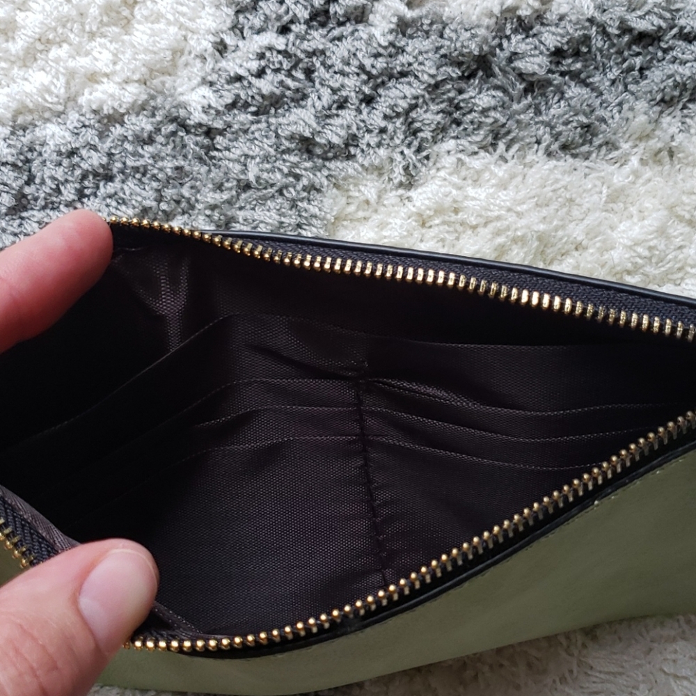 Wallet - Picture 3 of 3